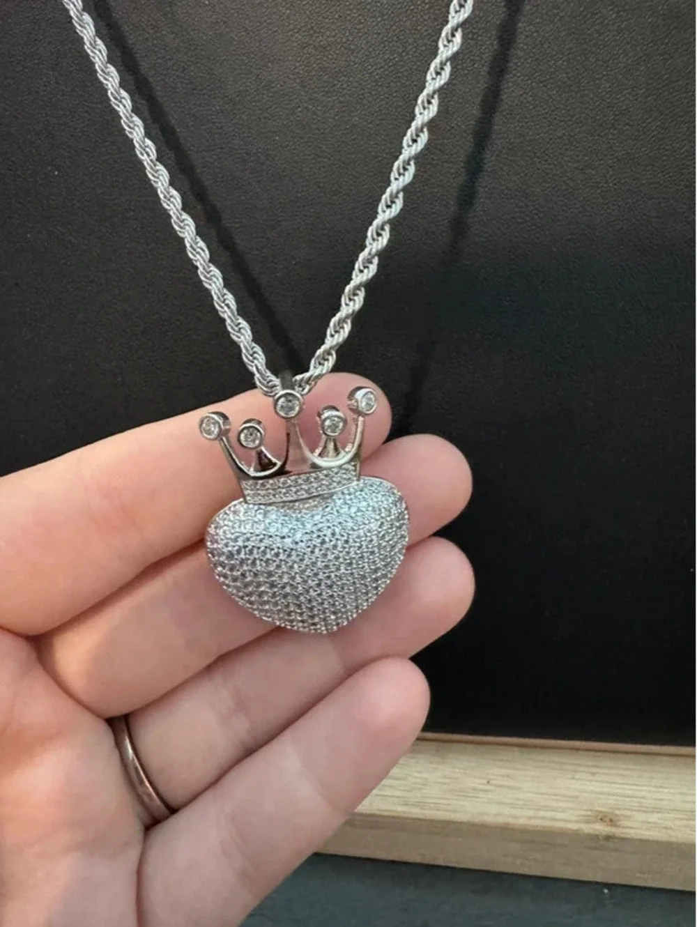 24” twisted chain with heart crown bling pendant